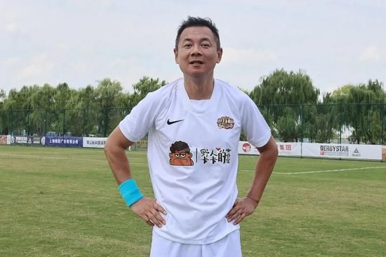 老头疯狂上下耸动呻吟视频